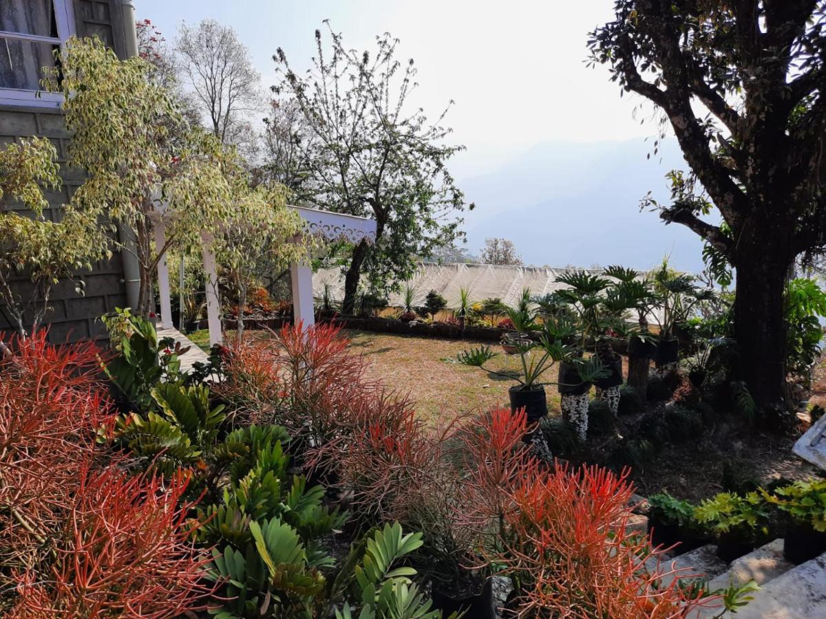 Aaravi Garden Homestay Kalimpong Ngoại thất bức ảnh